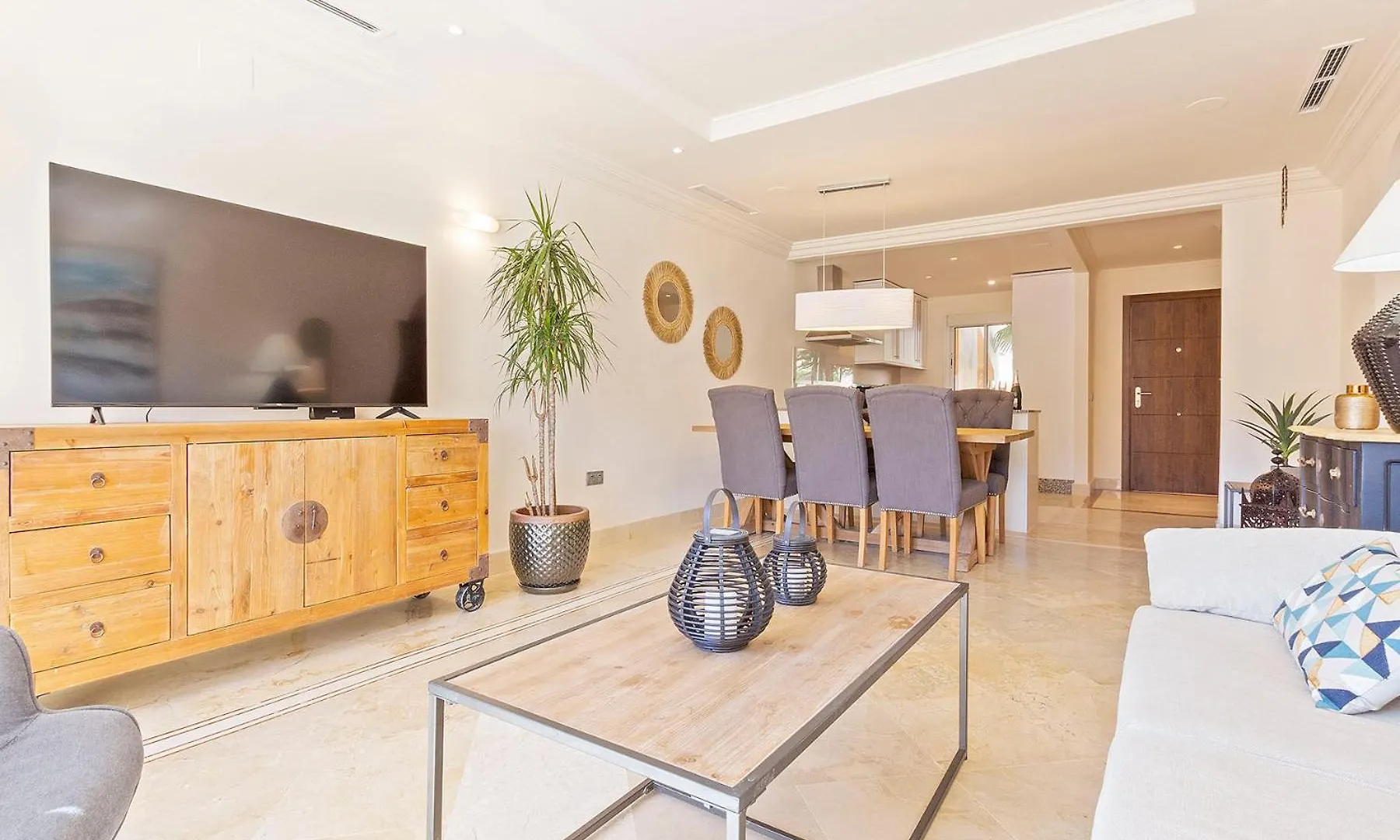 Alcam Aloha Deluxe 69 Apartment Marbella 0*,