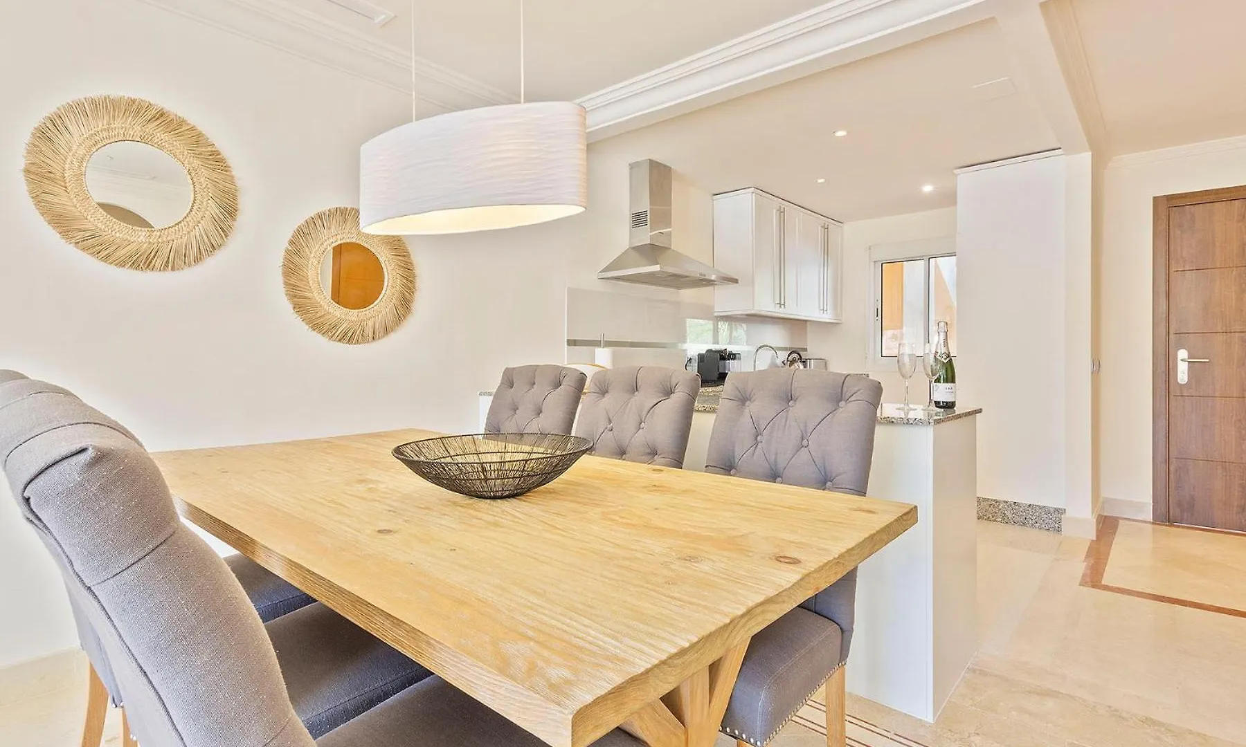 Alcam Aloha Deluxe 69 Apartment Marbella 0*,