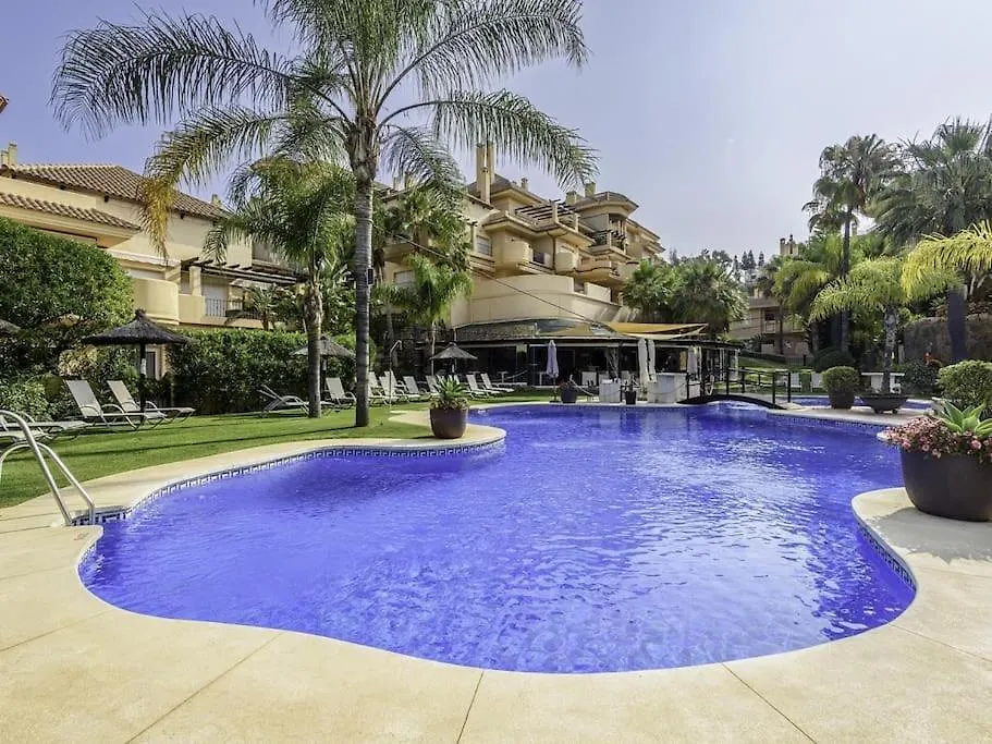 Alcam Aloha Deluxe 69 Apartment Marbella